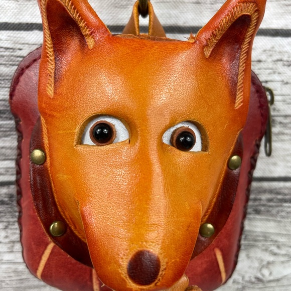 Handmade Leather 3D Dog Coin Purse - Picture 4 of 7